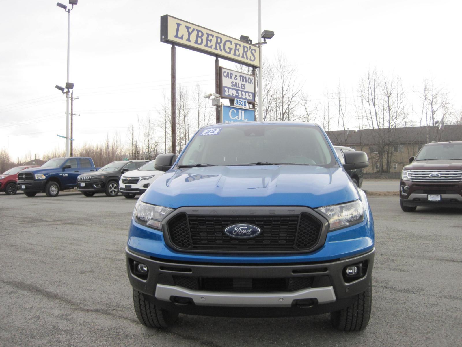 2022 blue /black Ford Ranger XLT super crew (1FTER4FH8NL) , automatic transmission, located at 9530 Old Seward Highway, Anchorage, AK, 99515, (907) 349-3343, 61.134140, -149.865570 - Low Miles on this Ford Ranger XLT super crew come take a test drive. - Photo #2
